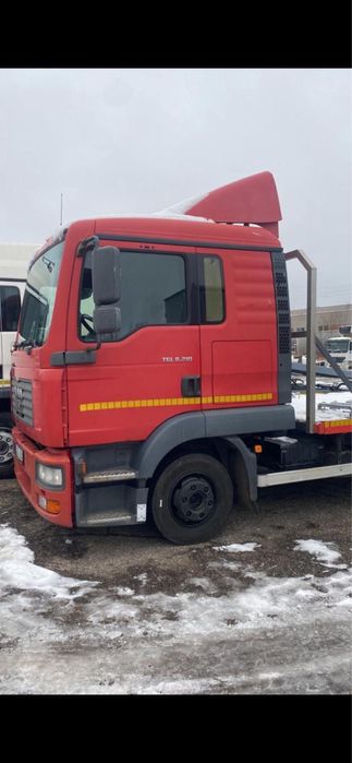 MAN TGL 8.210 + remorcă pe perne aer