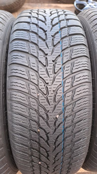 4бр. Почти Нови 195/55/16 Nokian Snowproof