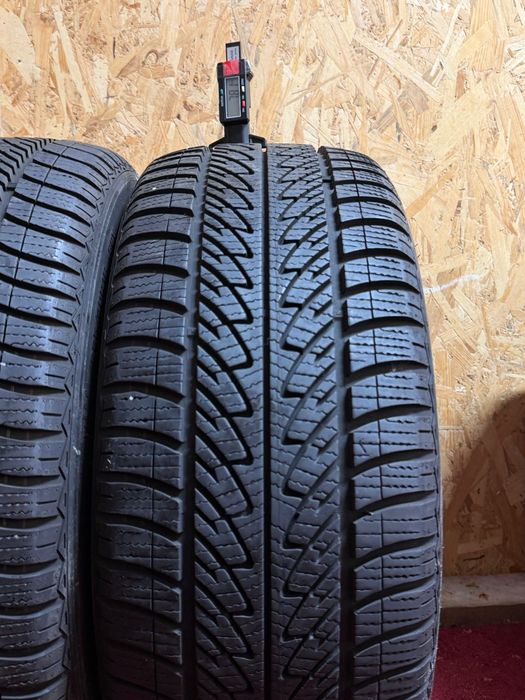 2 anvelope iarna 225 40 18 goodyear