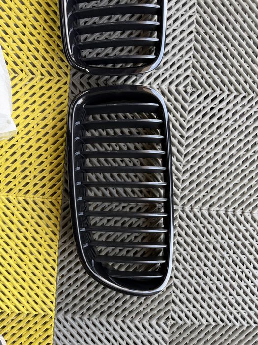 Бъбреци за BMW F10 F11 черни