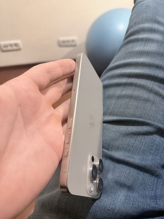 Iphone 15 pro max 512gb silver 10/10 89% baterie