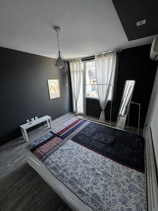 Дава се под наем Тристаен апартамент в Пловдив, Младежки Хълм - 110 кв.м за 668.1 € - Снимка #13