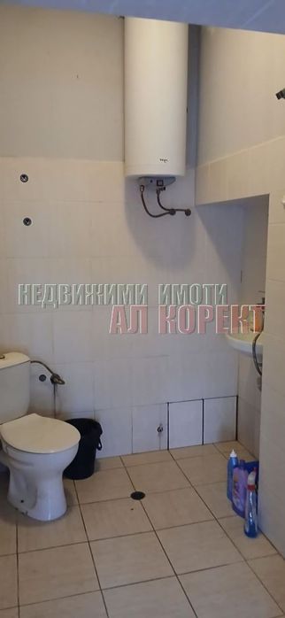 Дава се под наем Офис в Варна, Гръцка махала - 25 кв.м за 650 € - Снимка #3