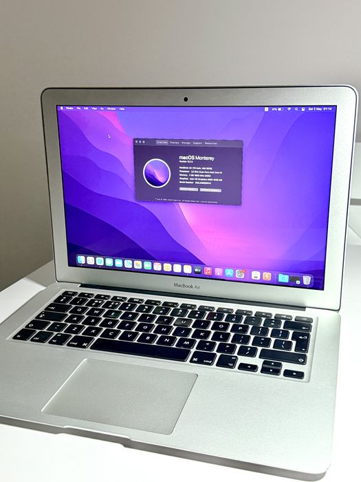 Apple MacBook Air i5