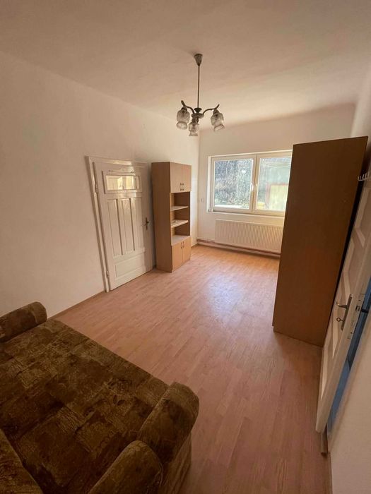 Casă familială recent renovată