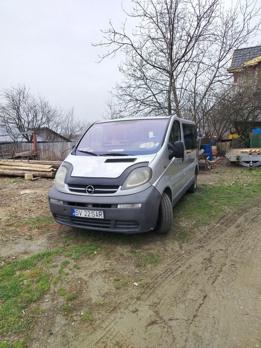 Vând Opel Vivaro 1.9 TDI