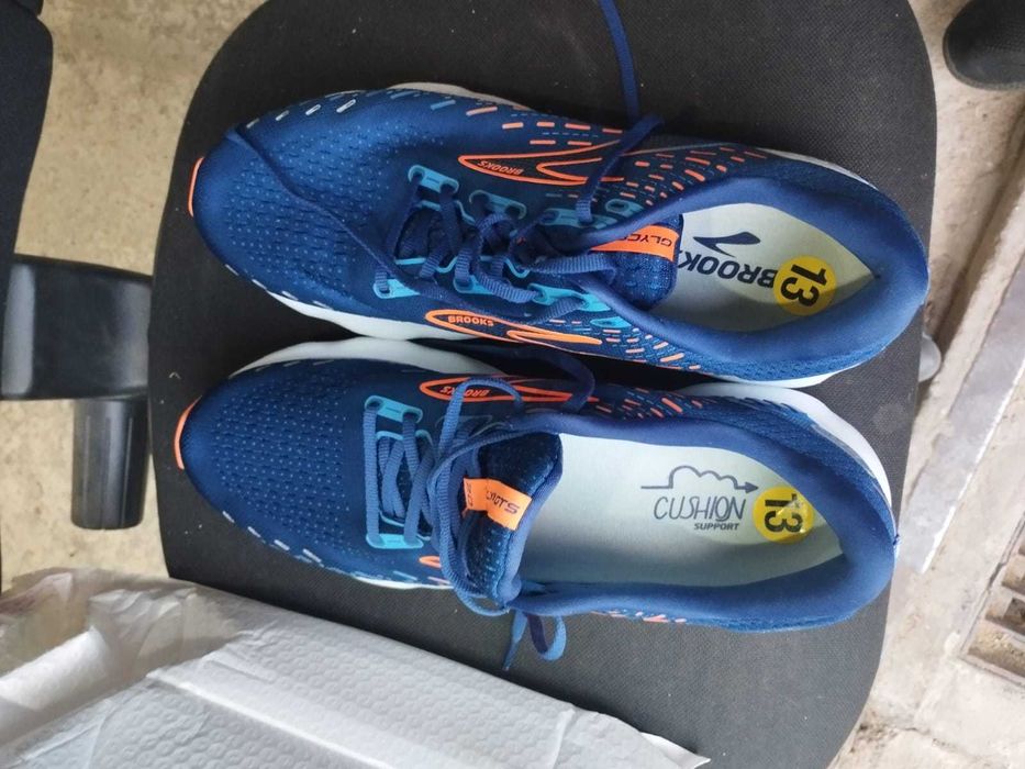 Продавам Маратонки BROOKS GLICERIN GTS No 47,5 чисто нови