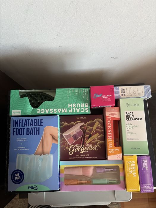 Set ingrijire 50 de produse