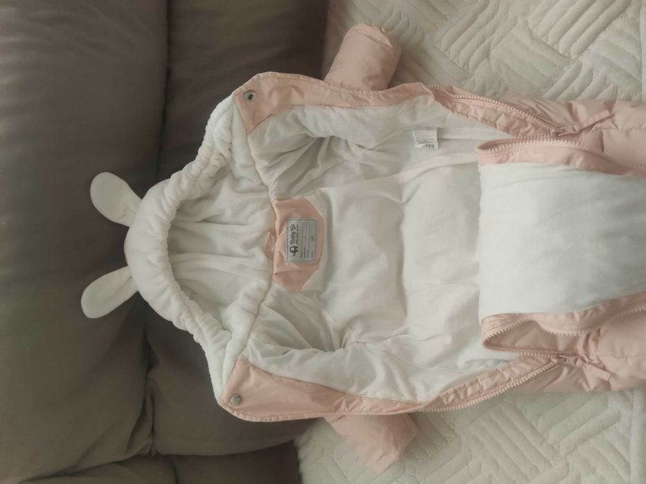 Зимний комбинезон для малышки