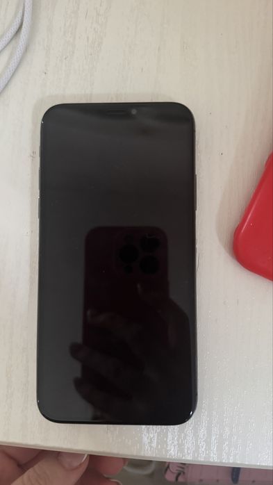 Айфон Х в хорошем состоянии