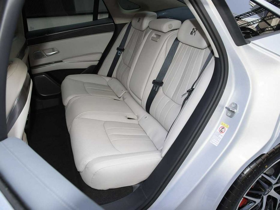 BYD Han L Tang L новые модели по заказу в кратчайшие сроки
