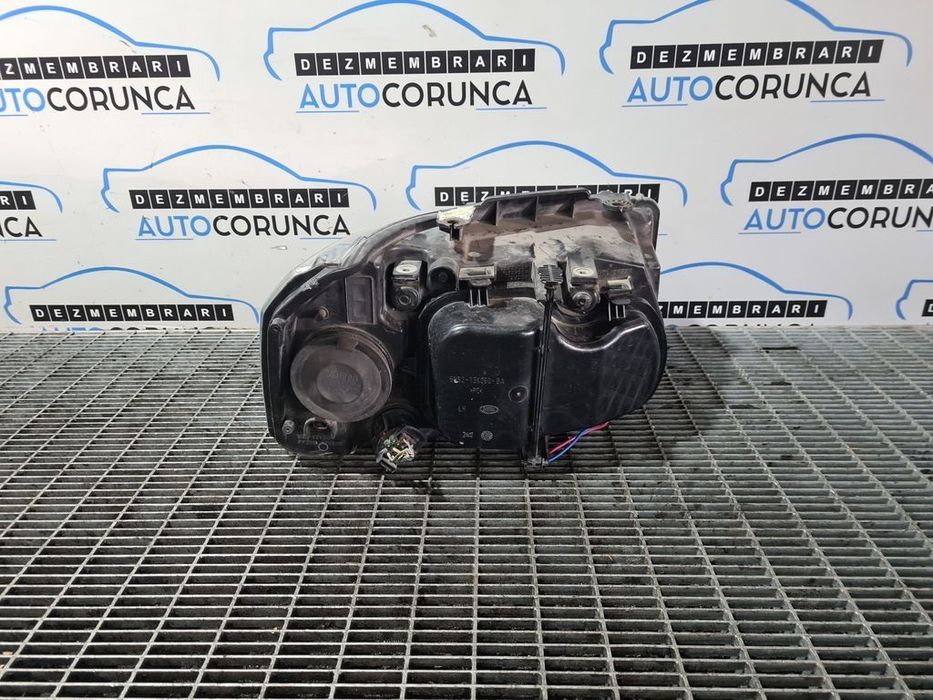 Far Stanga Land Rover Freelander 2 2006 - 2010 SUV 4 Usi (967) Fara xenon