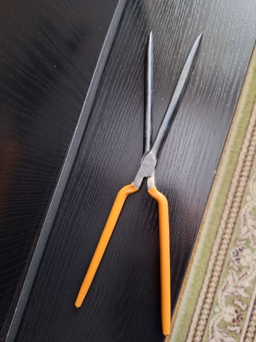 Щипцы для завивки волос