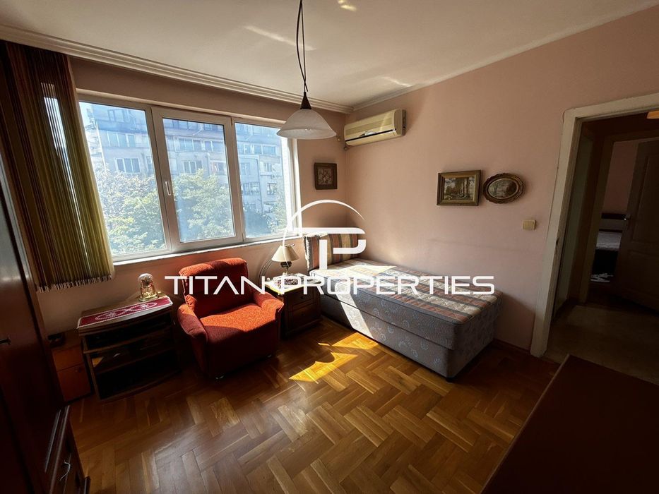 Дава се под наем Тристаен апартамент в Бургас, Лазур - 120 кв.м за 612 € - Снимка #6