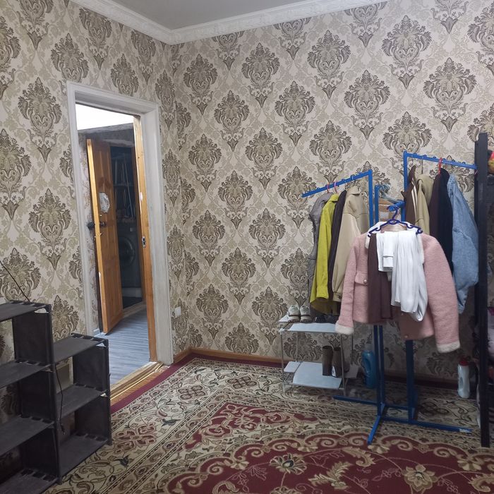 Kvartiraga  qizlarni qo'yaman. Yunusobod 7- kvartal. Alfraganusni yoni
