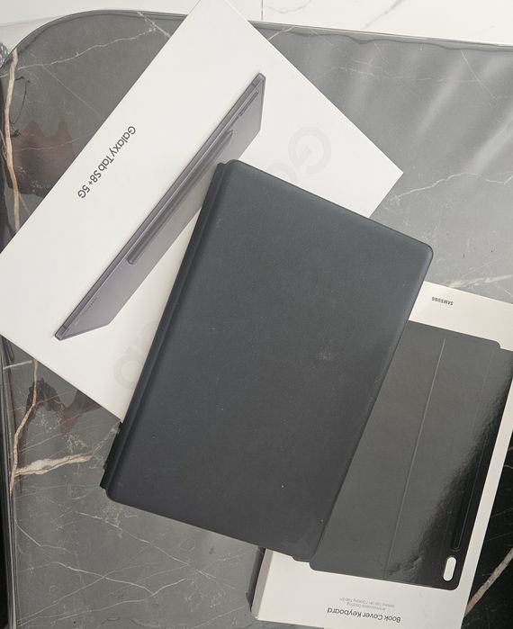 Планшет Samsung tab S8