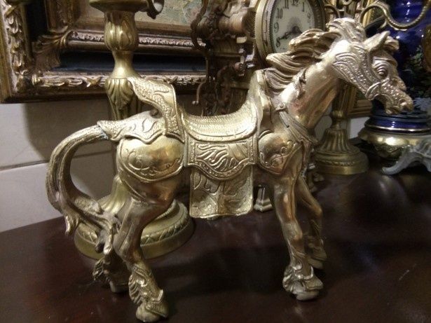 Superba sculptură realizată din bronz Dore