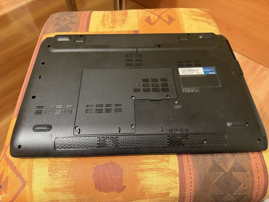 Лаптоп Asus K72J   (17,3"инча)