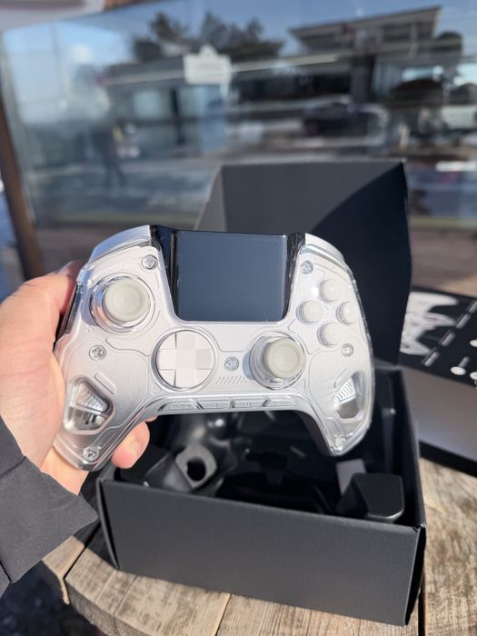 Universal screen controller with hall effect