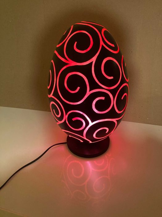 oua de paste lampa din Bali