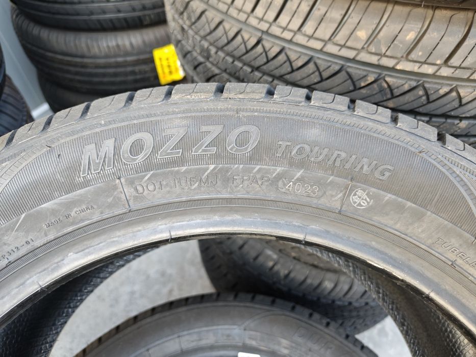 215/55/17 Duraturn Mozzo Touring