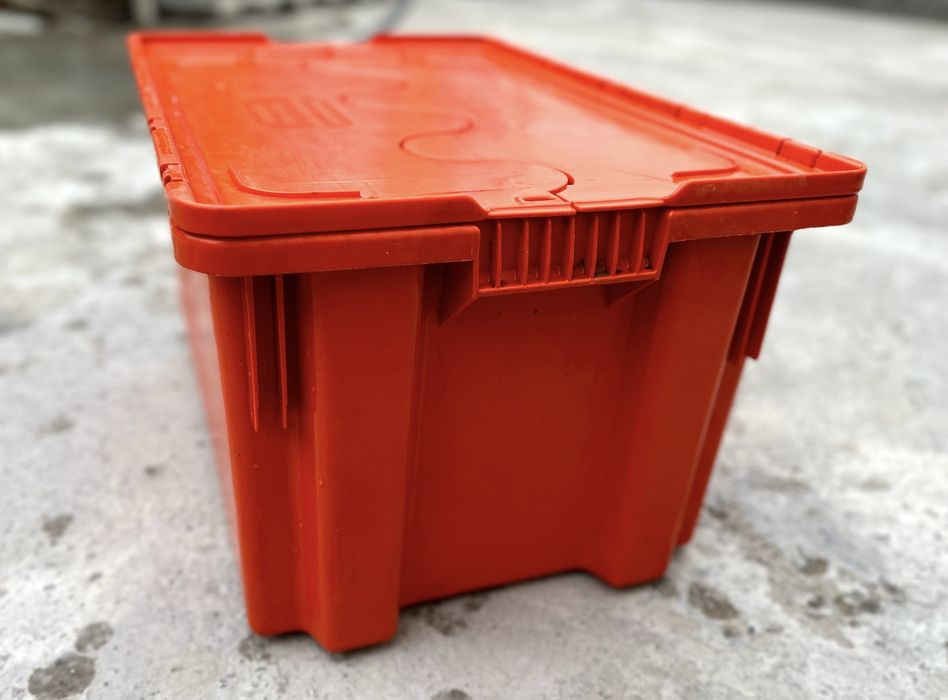 Пластмасса ящик сатылады