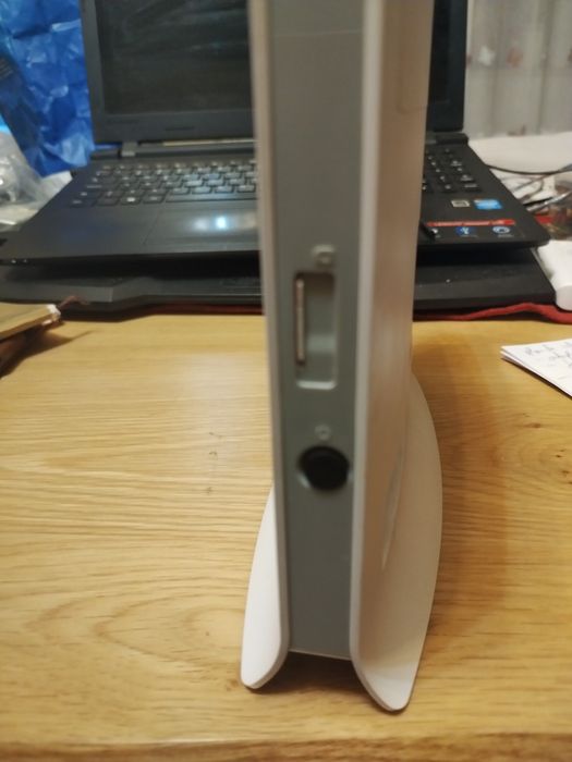 Router wireless cu cartela SIM GSM vodafone B3000