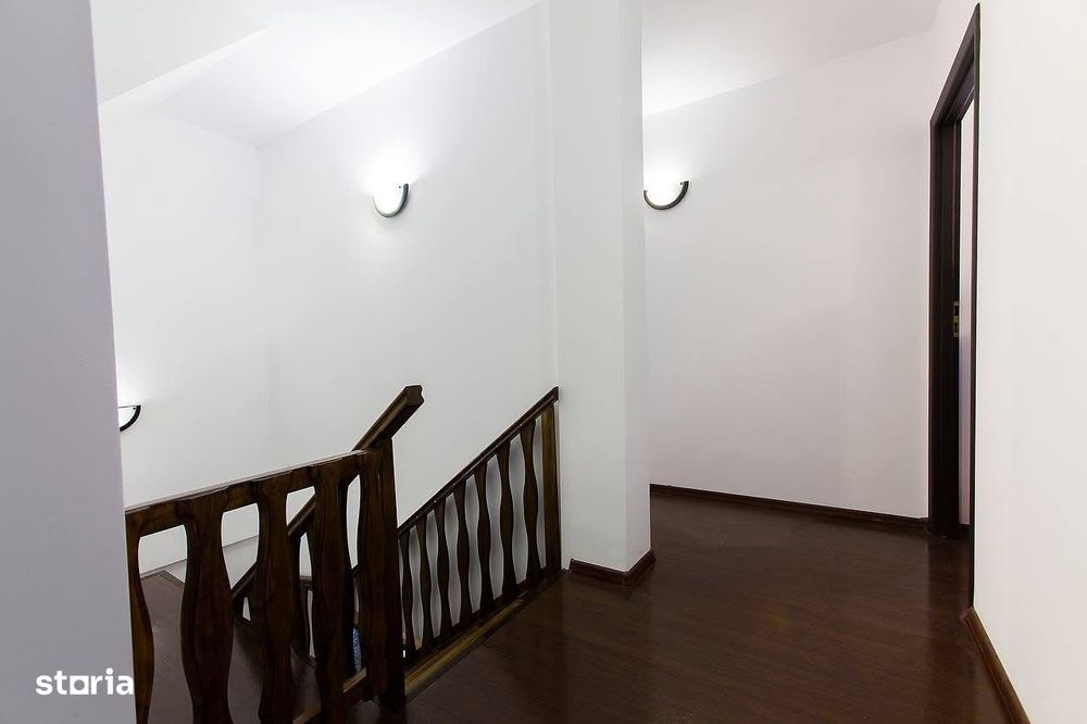 Vanzare pensiune - casa de vacanta Predelut Bran