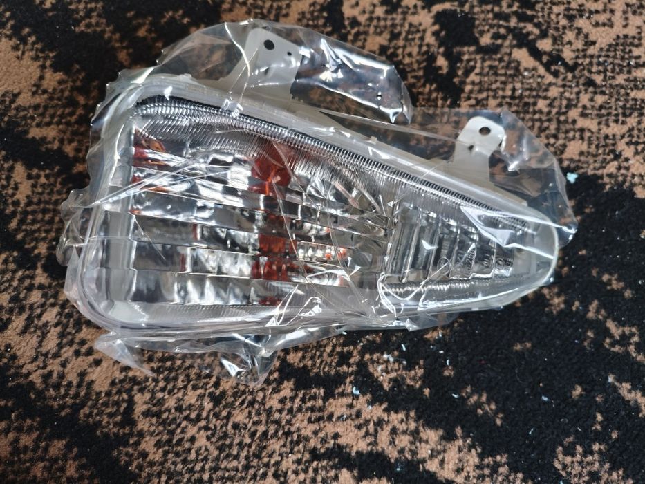 Продам фары на Камри 55