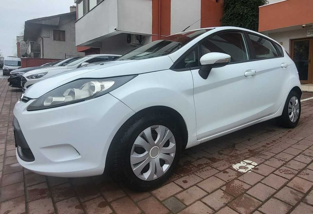 Vand Ford Fiesta 1.4 - 2012
