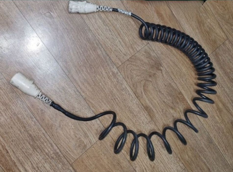 Кабель спиральный