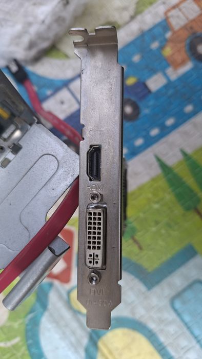 HD6450 1GB DDR3 2011/06/03