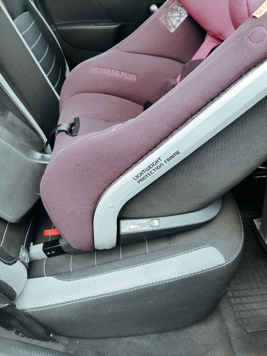 Scaun auto  Reverso Pus Concord  cu isofix