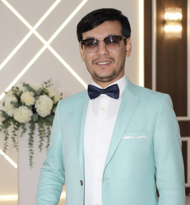 Тамада , ведущий, асаба