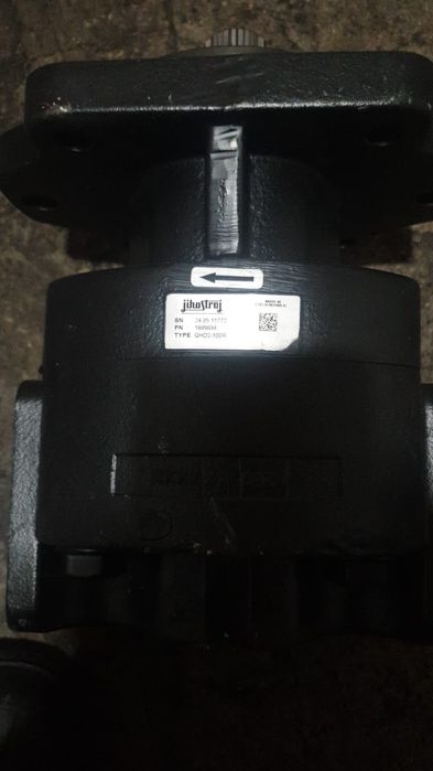 Продам насос гидралика