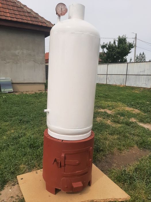Boiler de vânzare pe lemne