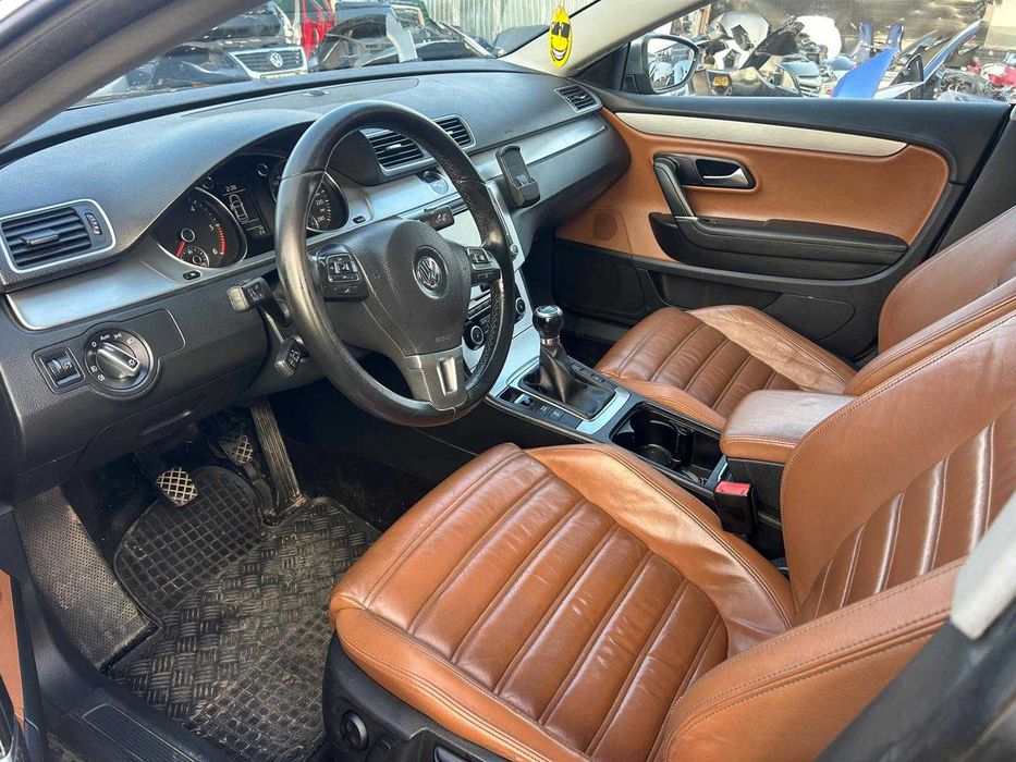 Volkswagen Passat cc .2012.2.0tdi.avariat lateral