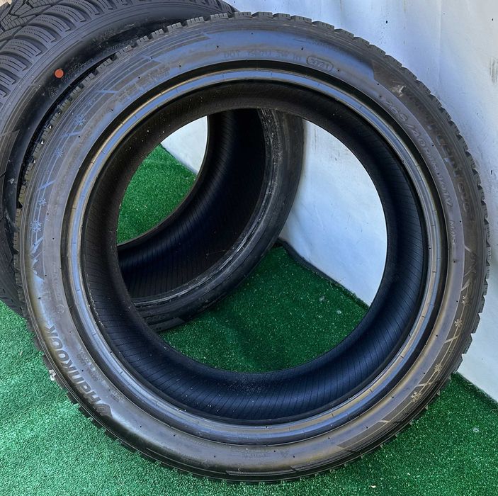 2бр 265/40r18 HANKOOK зимни