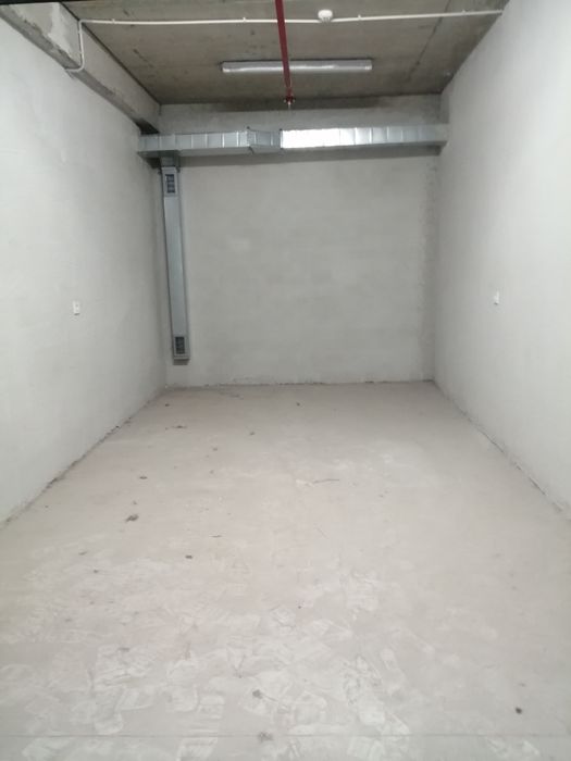 Дава се под наем Гараж / Паркомясто в Пловдив, Тракия - 15 кв.м за 127.5 € - Снимка #1