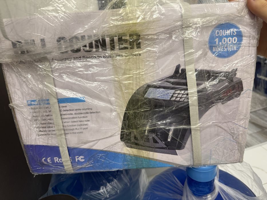 Продам счетную машинку для денег