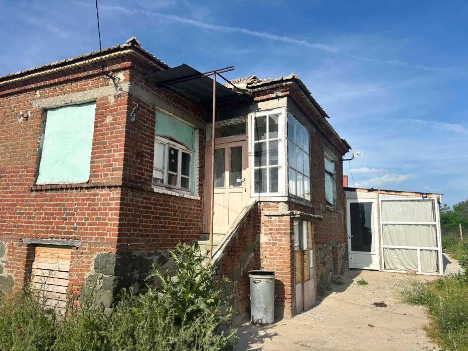 Продава се Къща в Камено - 120 кв.м за 584 €/кв.м - Снимка #2