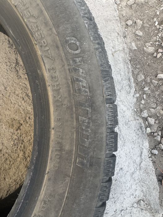 Комплект зимней резины 215/55/R17 OVATION