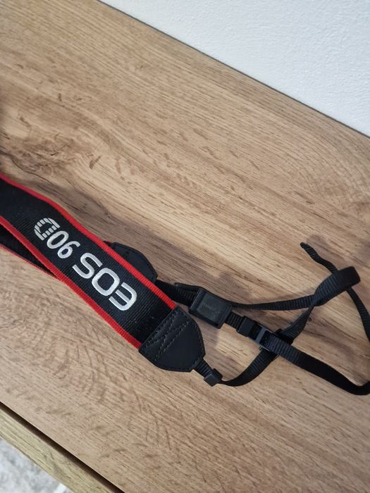 Curea textila pt Canon EOS 90D