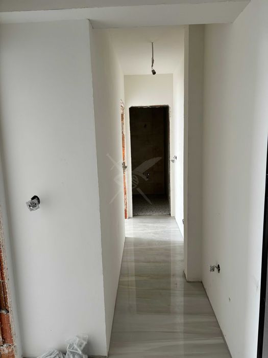 Продава се Тристаен апартамент в Пловдив, Гагарин - 94 кв.м за 1586 €/кв.м - Снимка #5