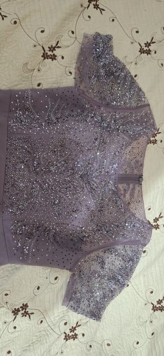 Rochie elegantă, potrivită pentru un botez sau nuntă.