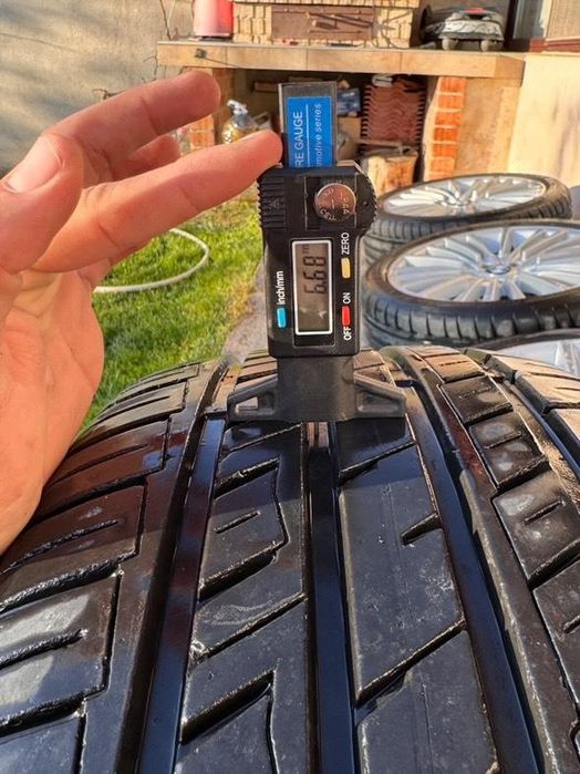 275 35 19 / 245 40 19 Летен спорт пакет 
Летен спорт пакет
Летен спорт