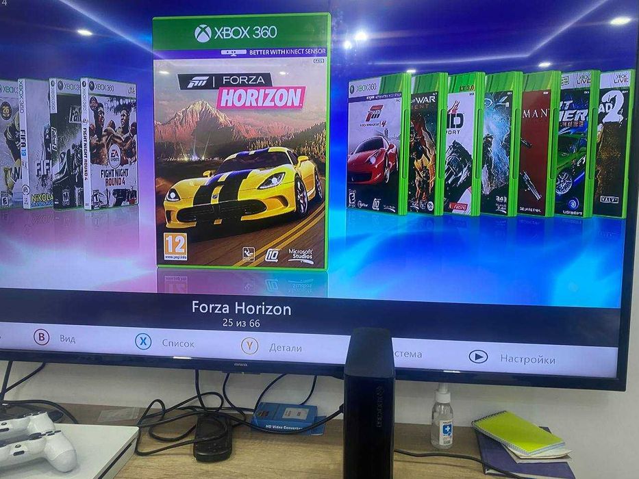 Xbox 360E freeboot 500gb 2 джойстика