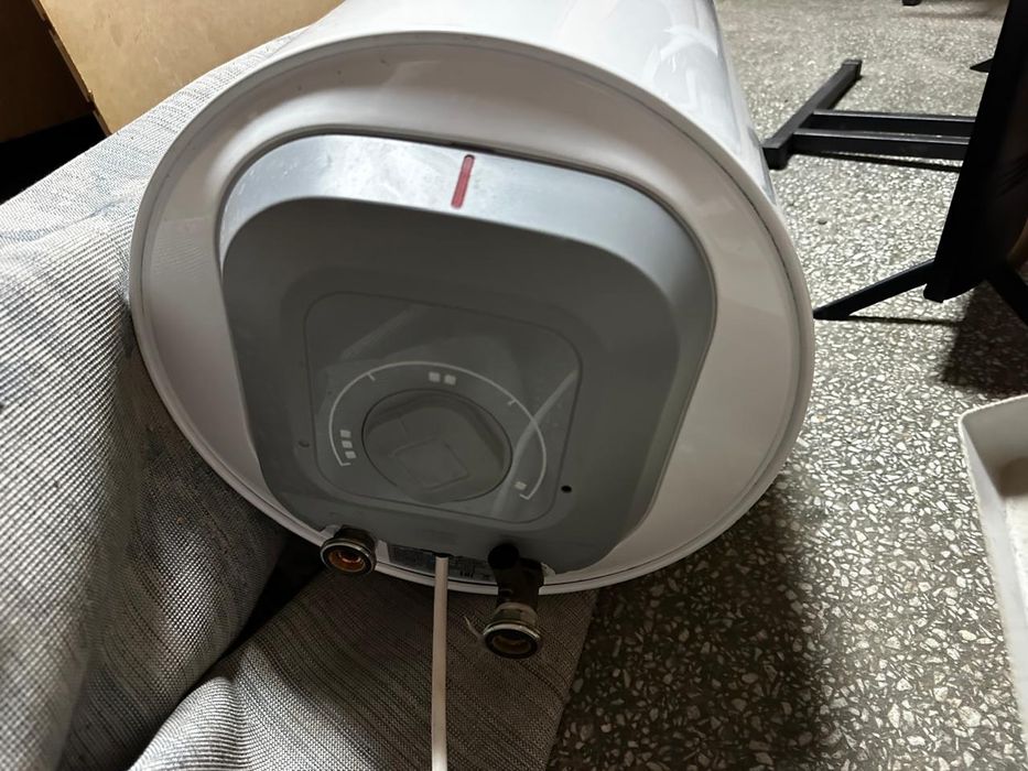 Бойлер ARISTON 80л продам за