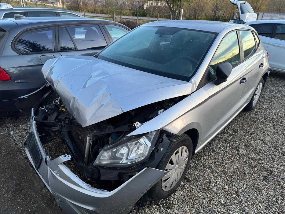 Vand SEAT IBIZA 2018 AVARIAT 1000 Benzina + CNG 94300KM