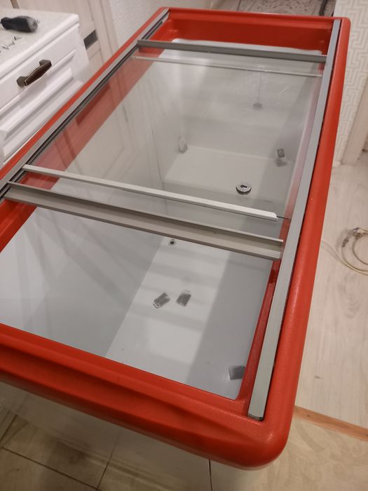 Продам или обмен морозильник холодильник